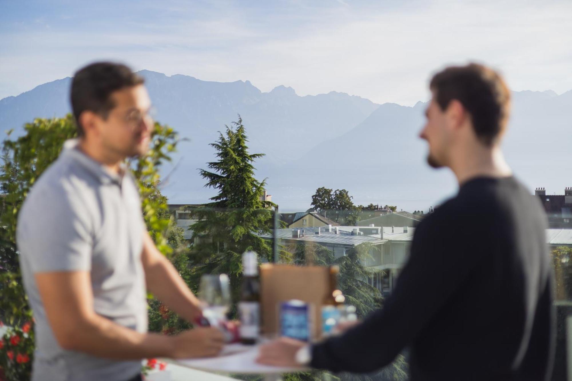 Base Vevey Hotel Екстериор снимка